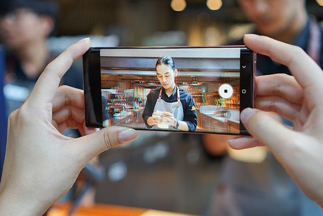 Cuộc so găng giữa 2 ‘bom tấn’ Galaxy Note10 và iPhone 11