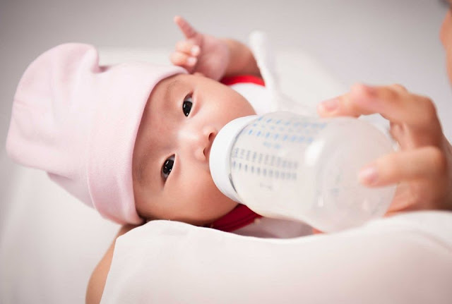Trẻ sơ sinh ngủ li bì, mẹ chớ chủ quan!