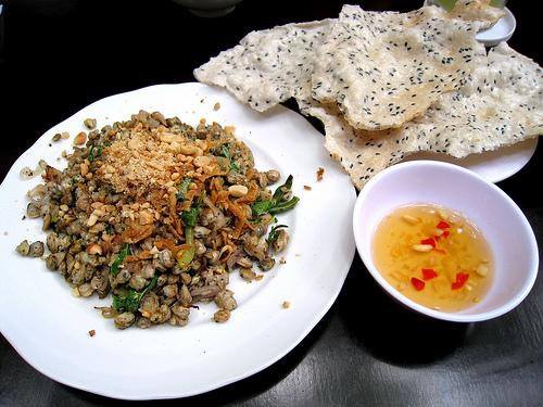 Bánh đa xúc hến Bánh đa xúc hến