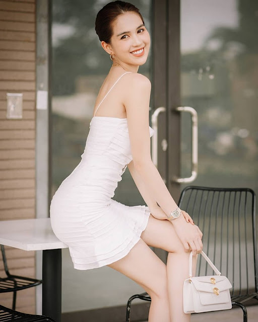 Ngọc Trinh tiết lộ số tiền khủng trong tài khoản cùng món đồ đắt tiền nhất mà cô từng mua 2