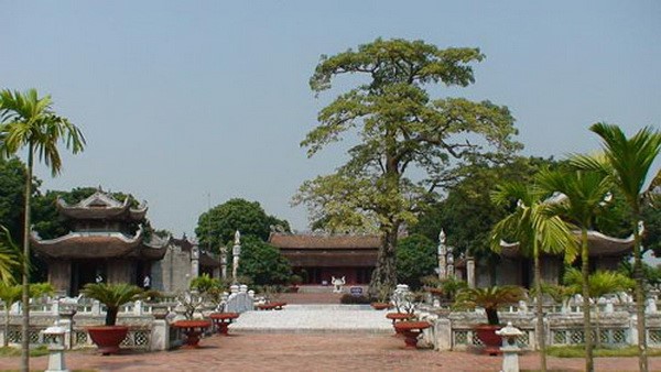 Văn miếu Mao Điền