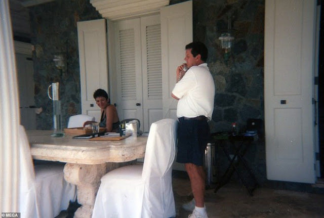 Hình ảnh bên trong đảo ‘Ấu dâm’ của tỷ phú Jeffrey Epstein - 1