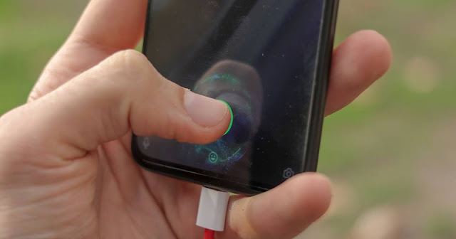 Cảm biến vân tay trong màn hình sẽ nở rộ trên smartphone trong năm sau Cảm biến vân tay trong màn hình sẽ nở rộ trên smartphone trong năm sau