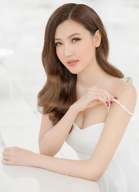 ‘Ná thở’ trước body của mỹ nhân Vũng Tàu được khen ‘ăn đứt’ Ngọc Trinh 2