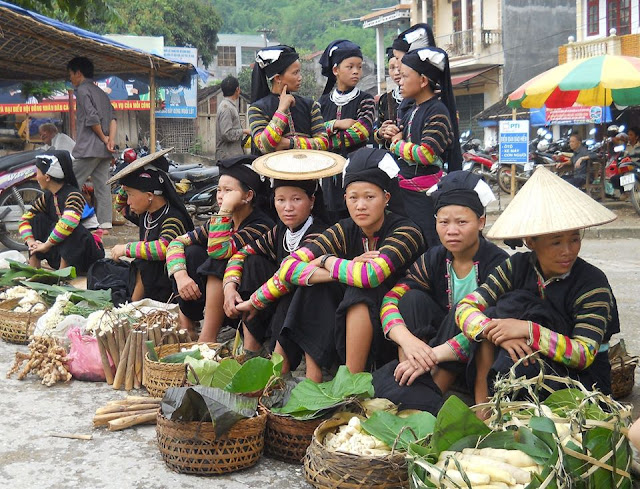 Cao Bằng: Chợ phiên Bảo Lạc đa sắc màu văn hóa