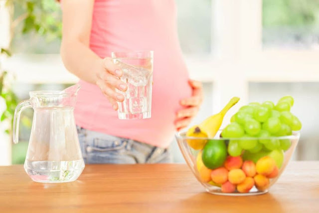 Mẹ nên ăn gì để tăng nước ối, không lúc nào lo bị cạn?