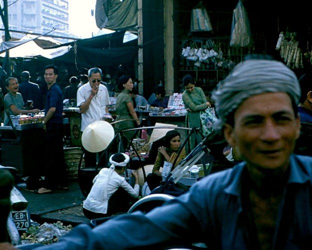 Sài Gòn năm 1970 có gì hot qua ống kính lính Mỹ? 1