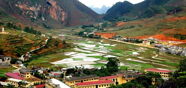 Chiêm ngưỡng Đồng Văn Từ “mắt thần” Đồn Cao