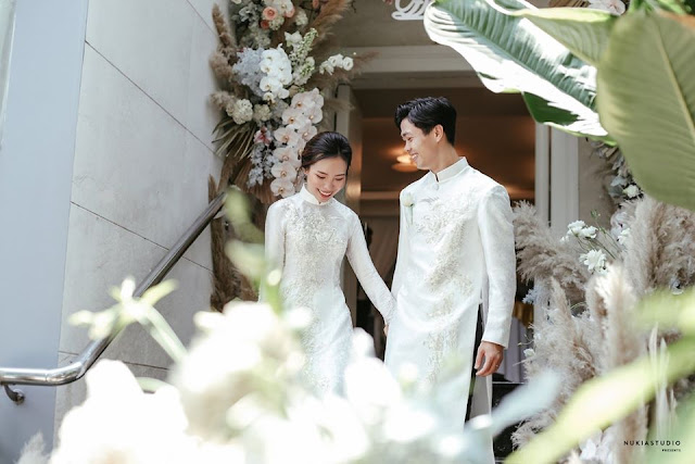 Công Phượng chia sẻ loạt ảnh ‘căng đét’ trong lễ đính hôn