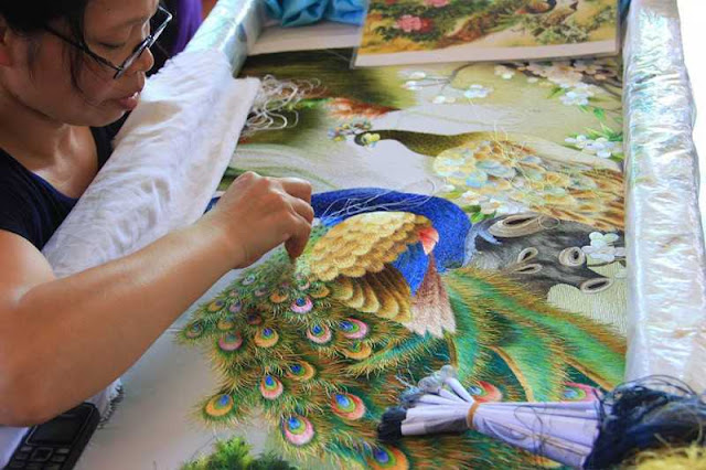 Đôi nét về dòng tranh thêu tay truyền thống