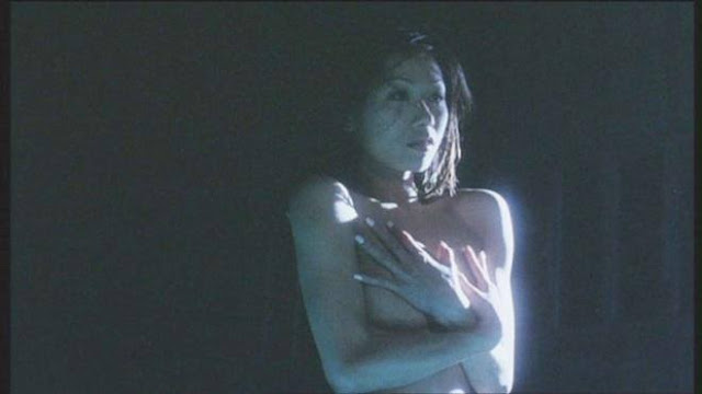 Nữ thần phim 18 + 100% đóng cảnh nóng, được trùm xã hội đen mời tái xuất showbiz
