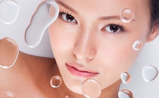 Thức khuya không lo mụn trên da