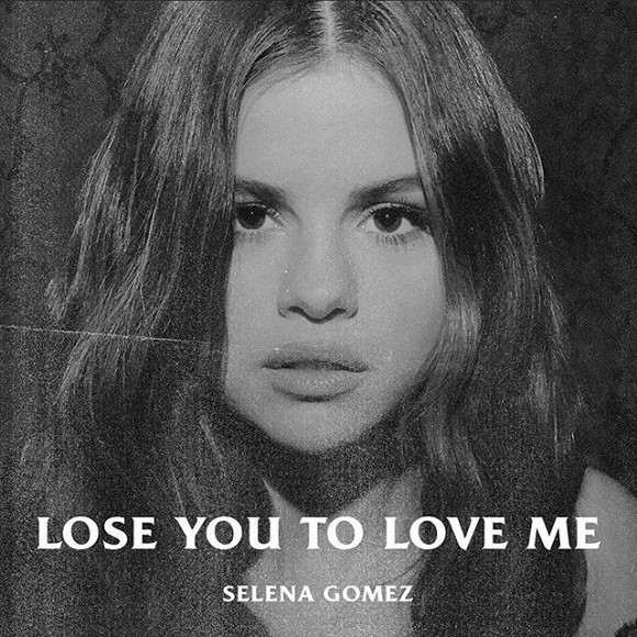 Selena Gomez đầy gợi cảm với trang phục suit đen sau khi phát hành ca khúc ám chỉ Justin Bieber 4