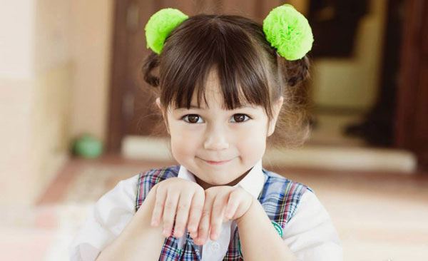 Mẹo hay giúp mẹ nuôi con gái xinh đẹp như hoa hậu từ nhỏ