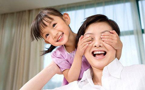 Những đứa trẻ luôn khiến bố mẹ đau đầu nhưng lớn lên sẽ thông minh, giỏi giang hơn người