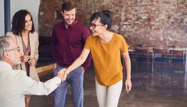 Làm thế nào để mọi người yêu quý bạn Làm thế nào để mọi người yêu quý bạn