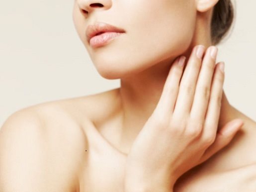 Cách sử dụng nước hoa hồng chuẩn các nàng cần phải biết