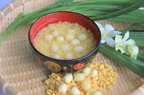 Chè hạt sen đậu xanh thanh mát, bổ dưỡng Chè hạt sen đậu xanh thanh mát, bổ dưỡng