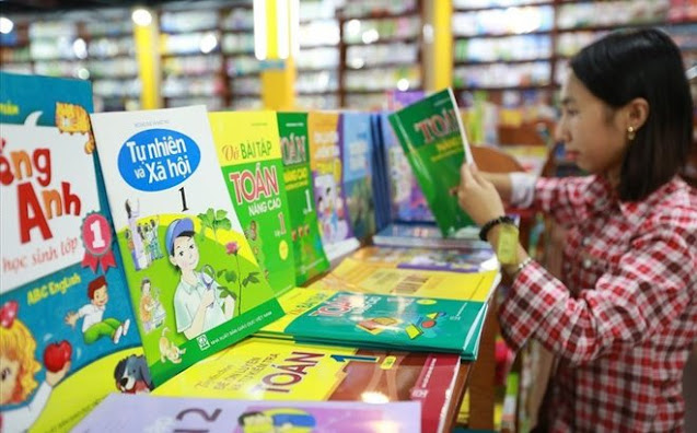 Bộ Giáo dục đề nghị Hội đồng thẩm định rà soát sách Tiếng Việt lớp 1