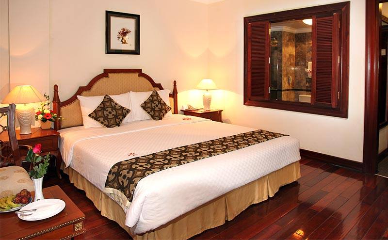 Phòng Colonial Deluxe