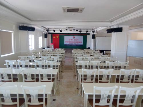 Tổ chức sự kiện