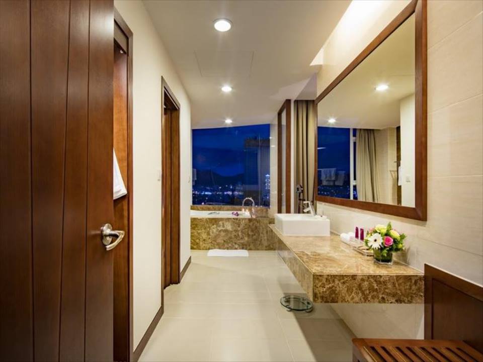 Phòng TTC Suite