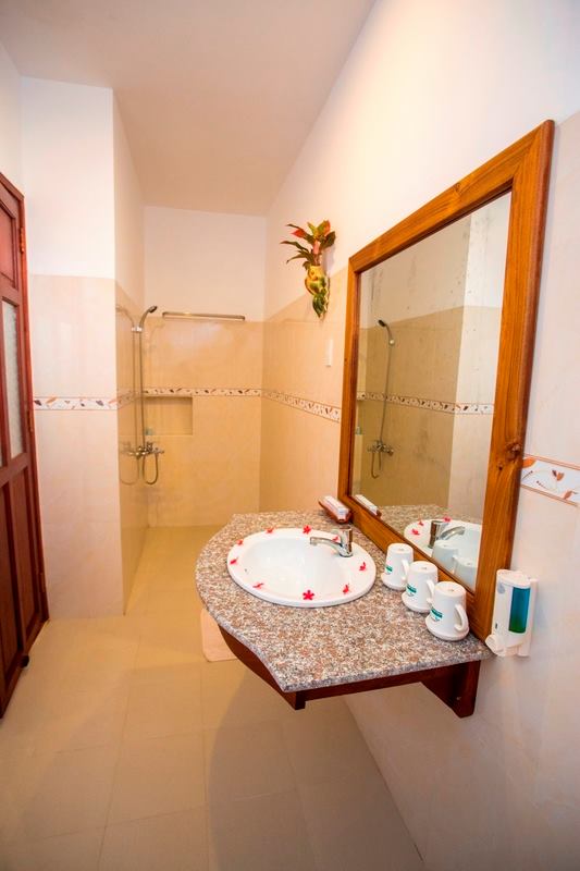 Phòng Standard Triple