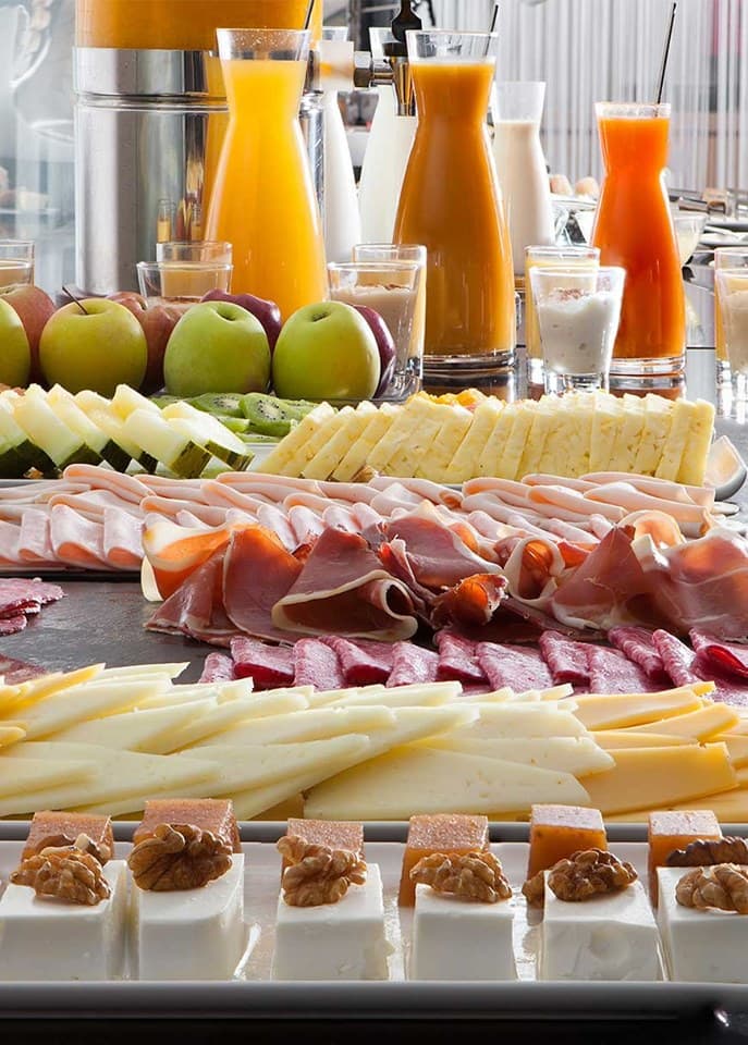 Nhà hàng Cúc Phương