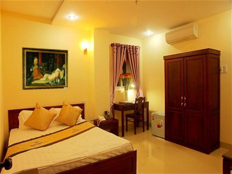 Phòng nghỉ khách sạn Hòa Bình