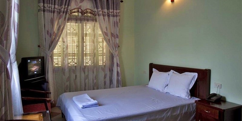 Phòng nghỉ khách sạn Châu Sơn