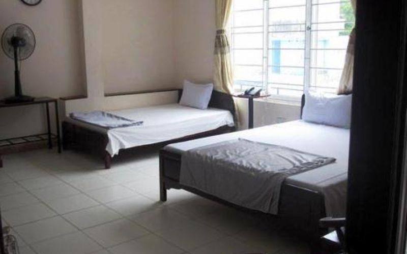 Phòng nghỉ khách sạn Le Pont