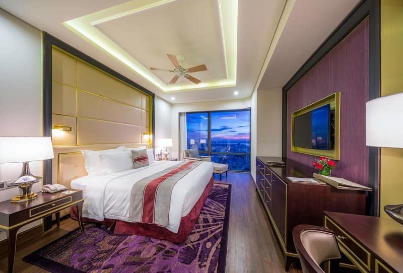 Phòng Deluxe hướng thành phố