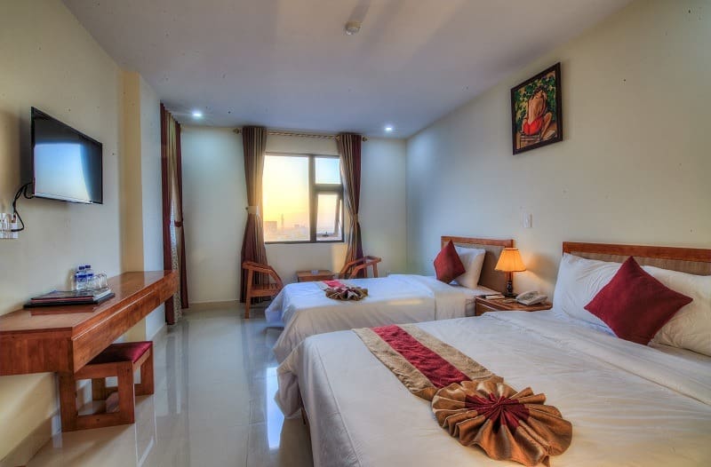 Phòng cao cấp hướng phố