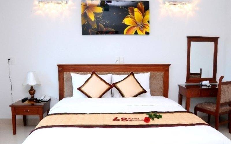 Phòng nghỉ khách sạn 68