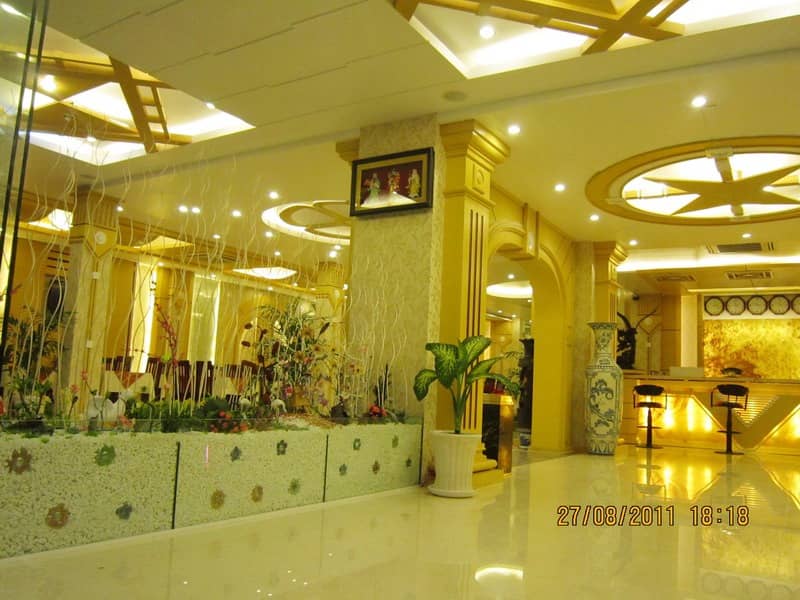 Khách sạn Holiday Cần Thơ