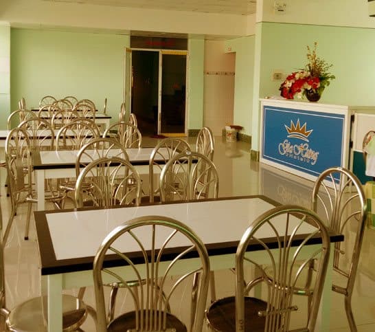 Nhà hàng khách sạn