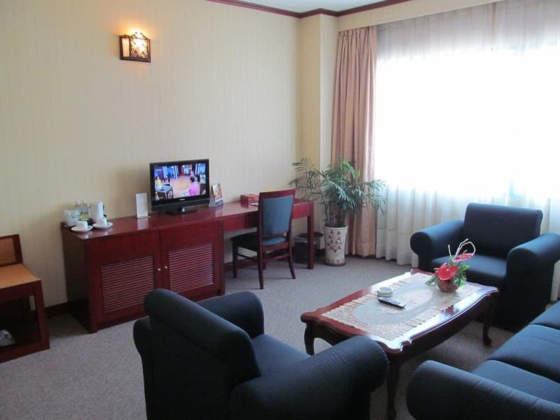 Phòng Mithrin Suite