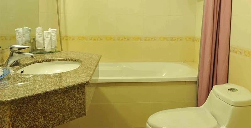 Phòng nghỉ khách sạn Crown