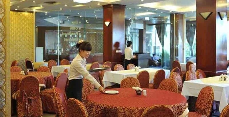 Nhà hàng khách sạn