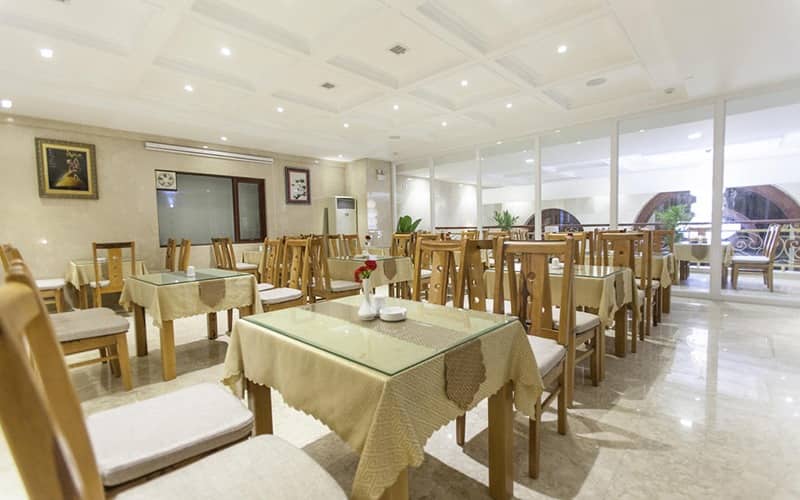 Nhà hàng khách sạn