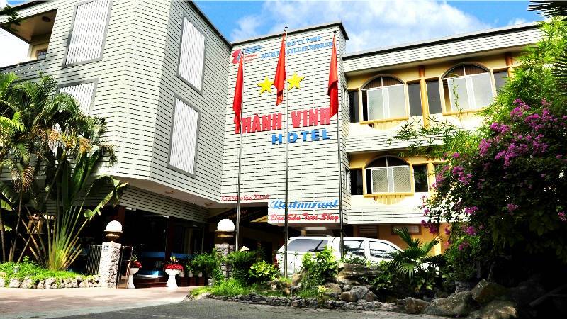 Khách sạn Thành Vinh