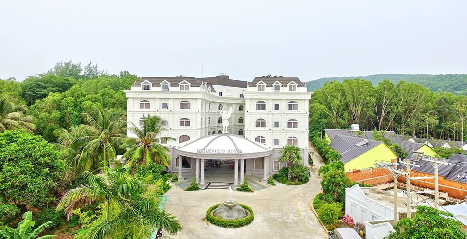 Khách sạn Boulevard Phú Quốc
