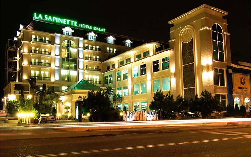 Khách Sạn La Sapinette