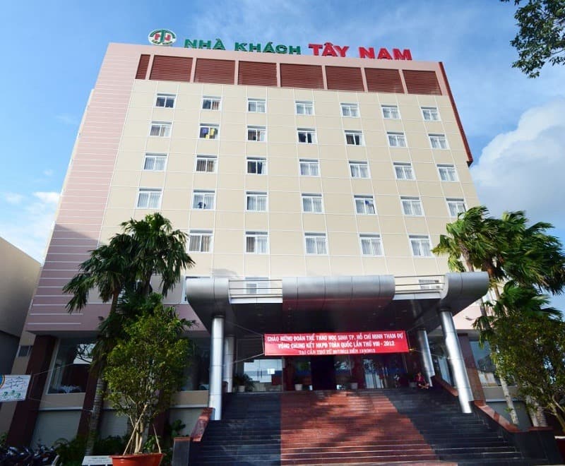 Khách sạn Tây Nam