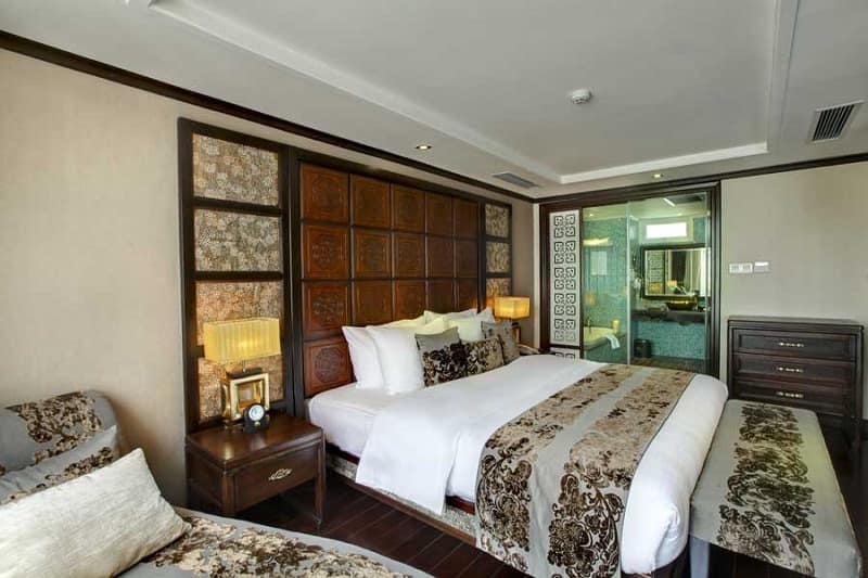 Phòng nghỉ Golden Lotus Luxury