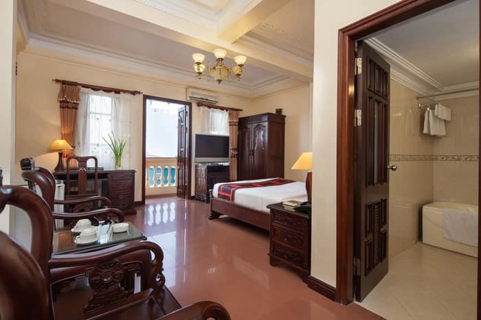 Phòng nghỉ khách sạn Lucky 2 ảnh 2