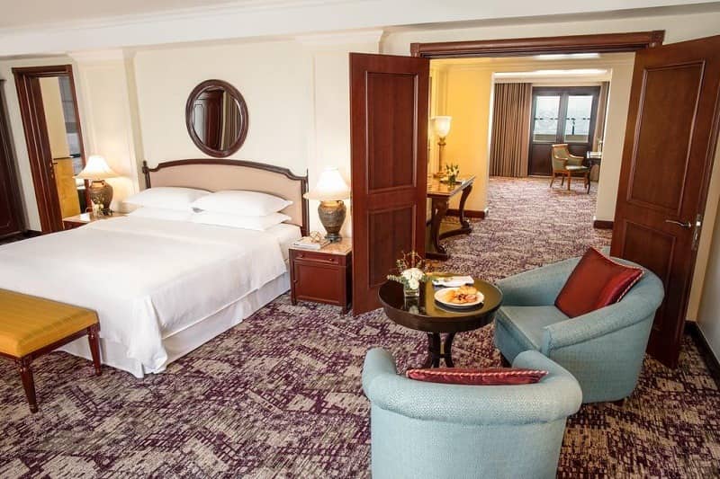 Phòng Ambassador Suite