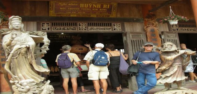 Làng mộc mỹ nghệ Kim Bồng