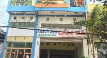 Khách Sạn Cẩm Hà