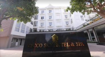 Khách sạn Hoa Phượng Đỏ